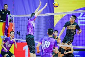 大谷翔平在 2024 年春训期间公开练习视频，其打击练习球的离手初速高达 110 英里